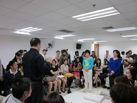 2011年4月24日，由广州分公司和深圳分公司共同承办的中脉科技广东省区养生馆培训会在深圳圆满结束。94名来自广东省内的养生馆主一起参加了为期两天的培训。
