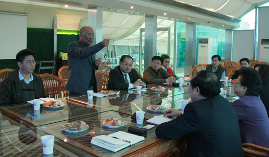 11月20日，由中国国民党中央委员、台湾能源产业工会联合会理事长庄爵安率领的台湾云嘉地区经贸访问团访问南京，访问为期六天，中脉科技集团是本次访问交流洽谈合作的首选企业。